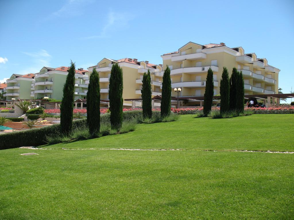 Skiper Apartments & Golf Resort Savudrija Exterior foto